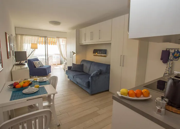 Renove Face Avec Terrasse A - Fr-1-196-167