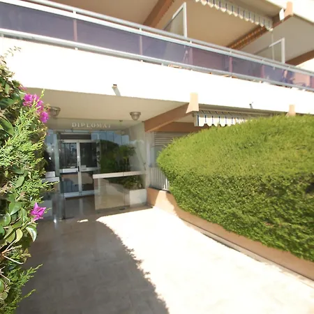 Renove Face Avec Terrasse A - Fr-1-196-167 *